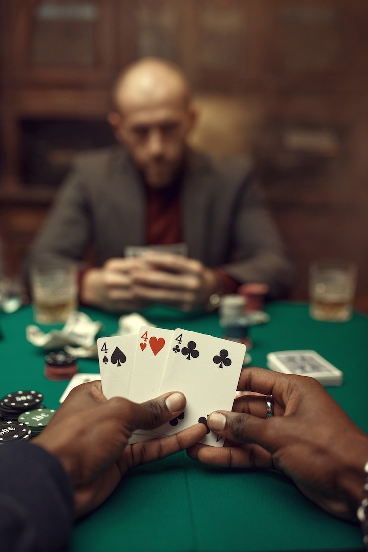 Ilustrasi bingo memancing pada layar ponsel